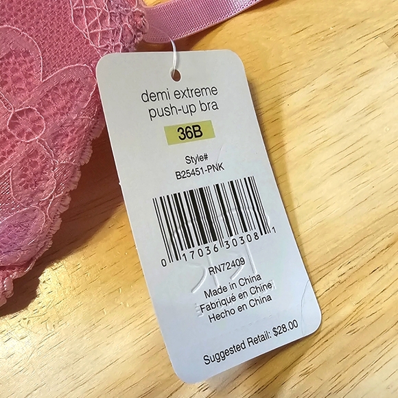 New✨️Extreme Pushup Bra - Picture 3 of 9